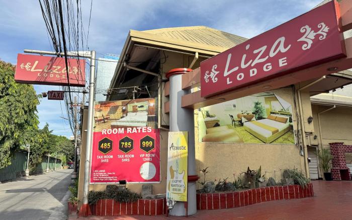 Liza Lodge Budget Hotel