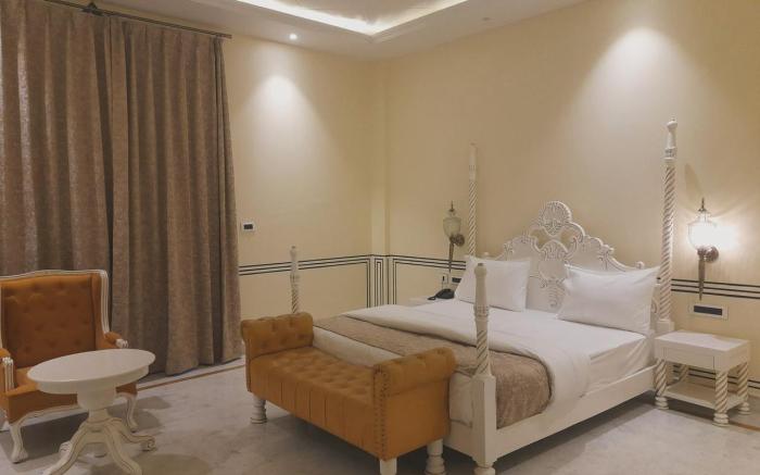 Hotel Anand Bagh - Eraya Hotels