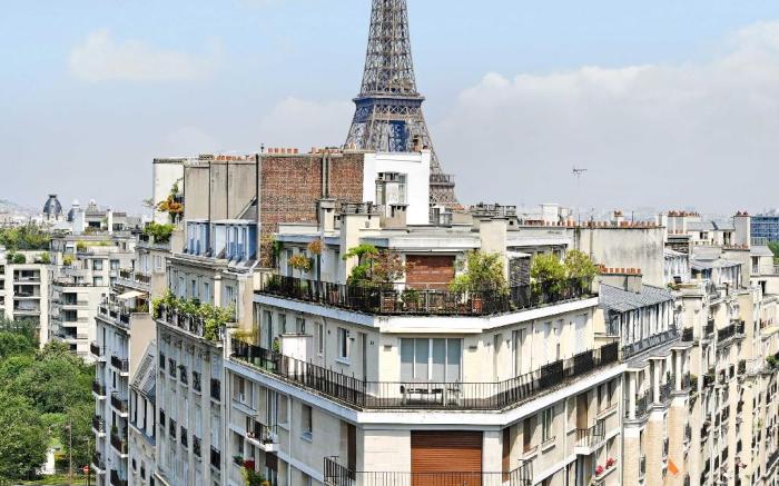 Modern Apartment -1BR/4P - Eiffel Tower View
