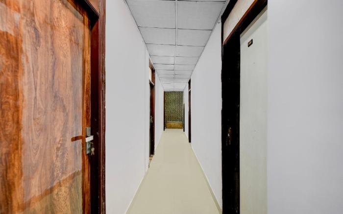 Hotel O Lotus Inn