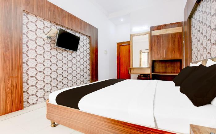 Hotel O Aaditya heights