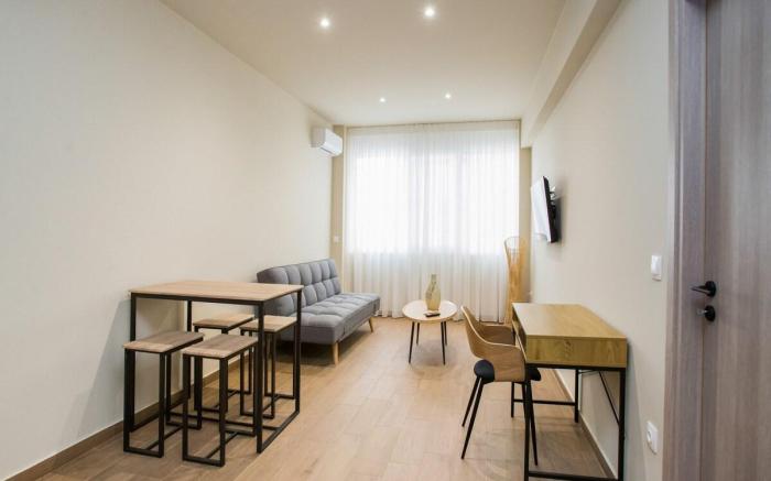 Stoa Luxury Apartment