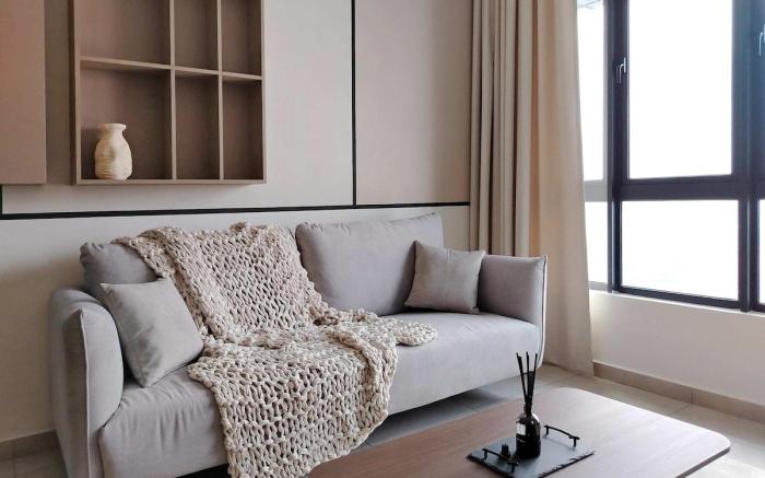 Premium one-bedroom - Nearby MRT