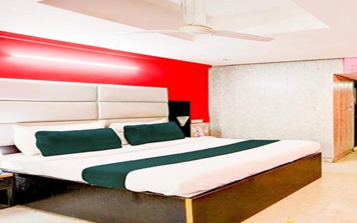 FabHotel SR Grand