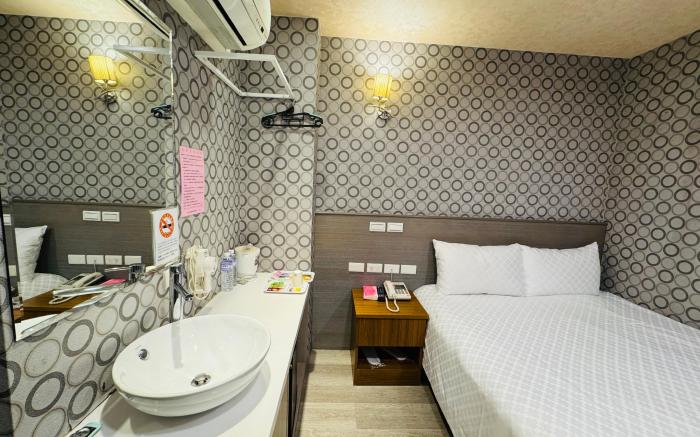Taiwan Seven Days Boutique Hotel