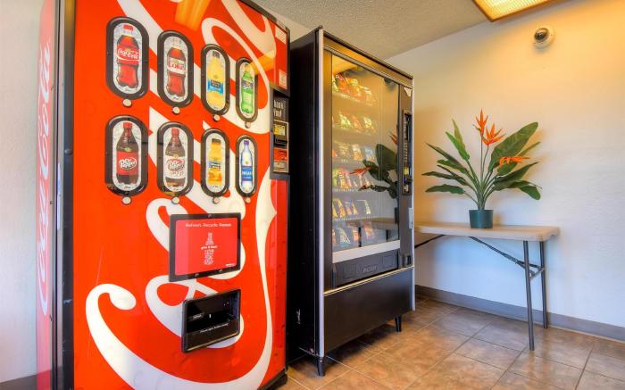 Motel 6 Las Vegas, NV - Boulder Highway