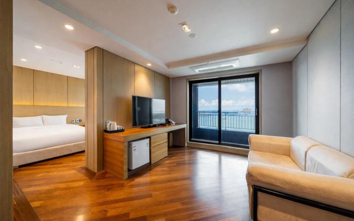 Incheon Grace Suite Hotel