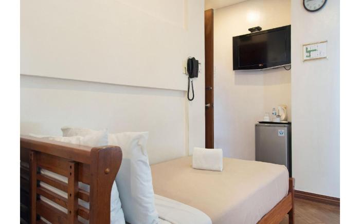 Belvilla Airport Stays Near Makati Manila Formerly Avitel Hotel