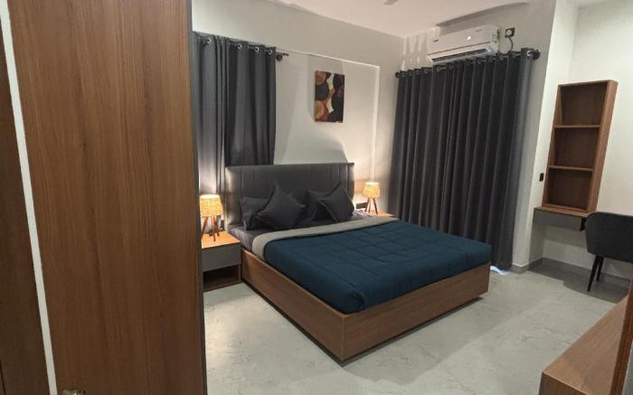 Housr 36 Studio Rooms Bangalore Near Leela Palace