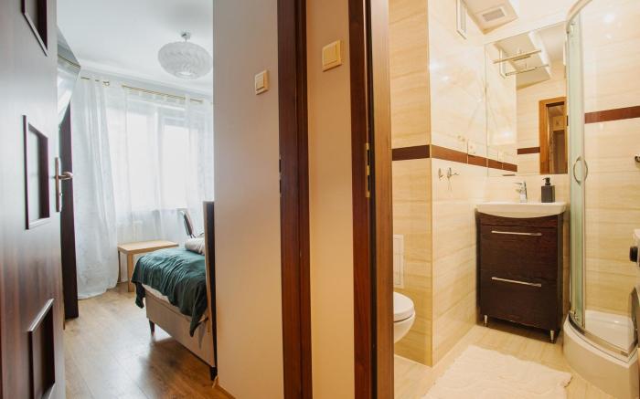 RZ 001 Pułaskiego 5/77 ROOM