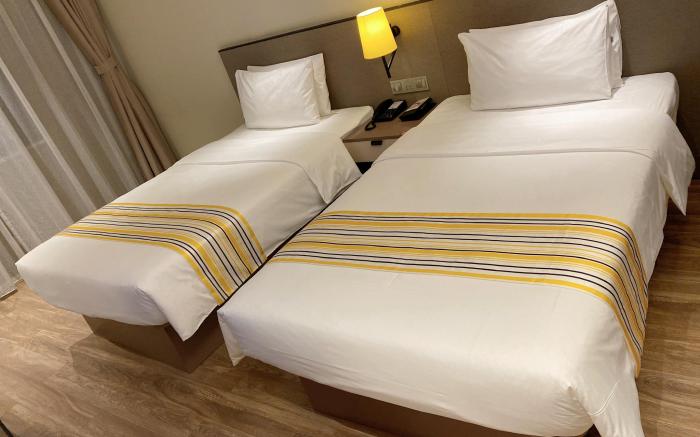 Home Inn Plus Kunming Dianchi Park 1903