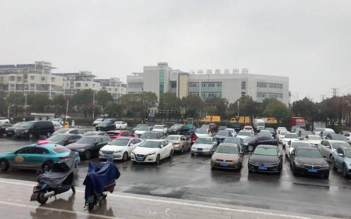 Home Inn Plus Yangzhou Dongguan Street Wuyue Plaza