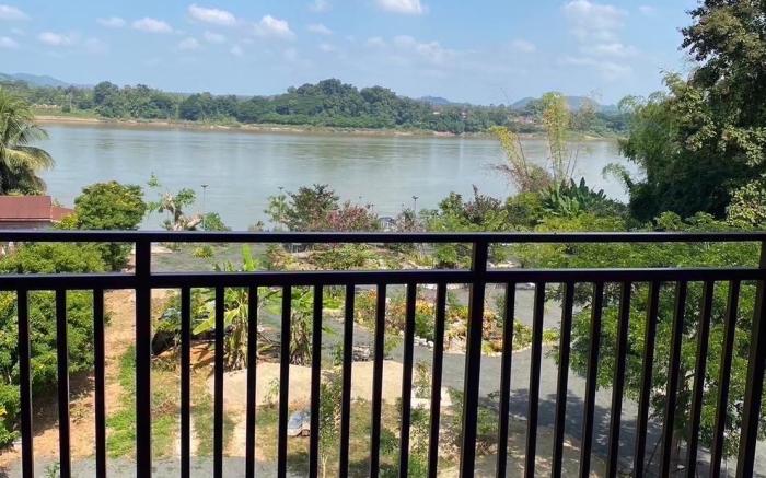 โรส เรย์ ริเวอร์ วิว รีสอร์ท