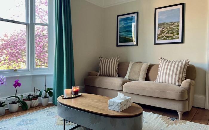 Gorgeous 4 bedroom Townhouse
