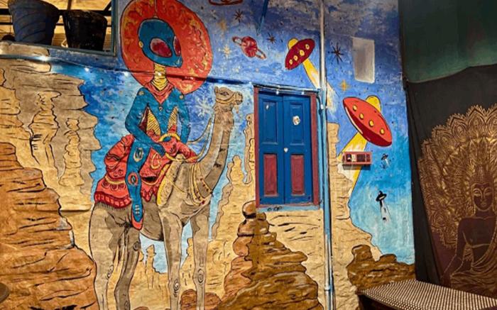 Bob Hostel