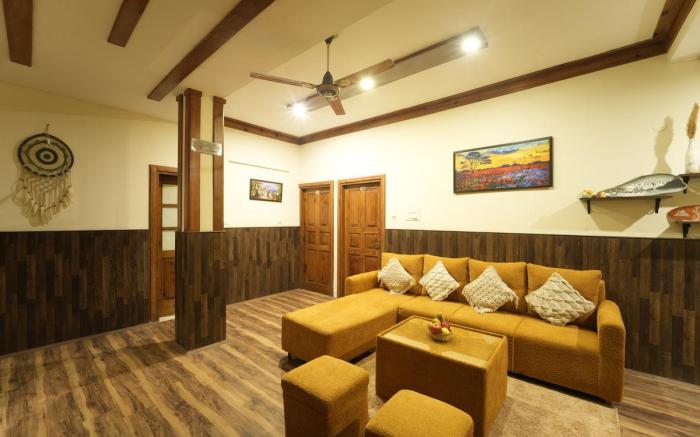Swiss Cottage - 4 BHK with Garden | Parking | Wifi