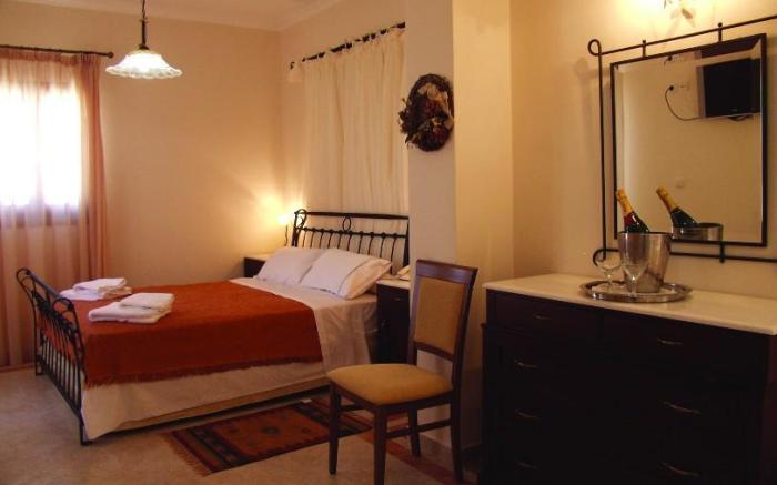 Epavlis Hotel