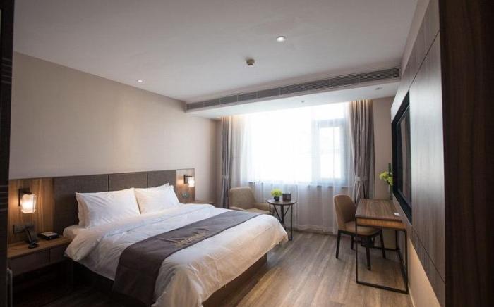 Home Inn Plus Jinan Quancheng Plaza