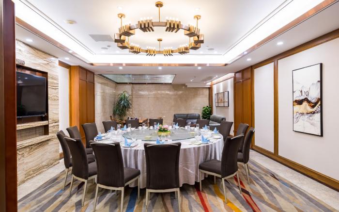 Xinrun Hua Hotel - Guangming City Station Hongqiao Park  Branch