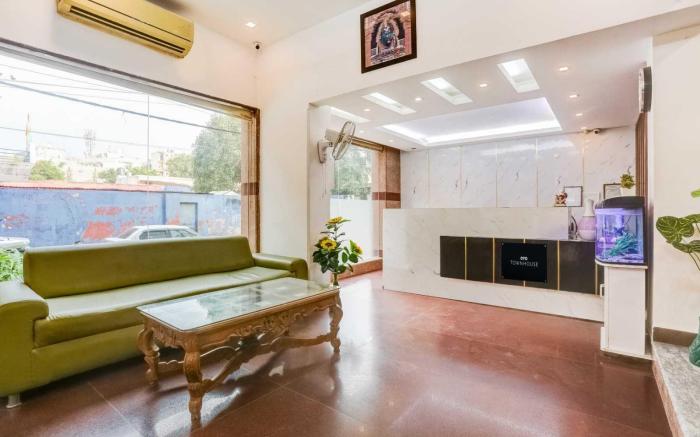 Hotel O Nirman Vihar Metro Station Formerly Hotel Swastik Residency