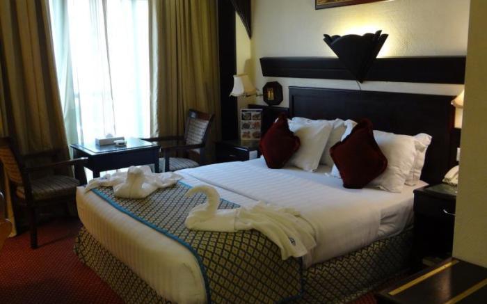 Claridge Hotel