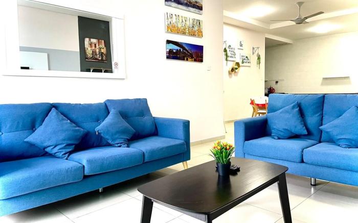 Little Sunshine Cactus Apartment 