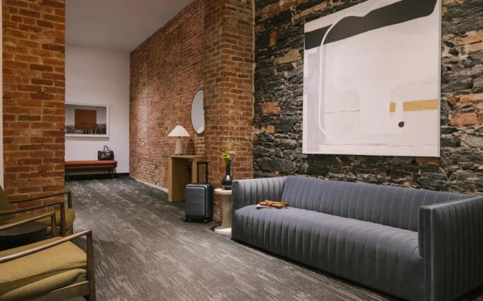 Sonder Penny Lane Apartments Old Montreal