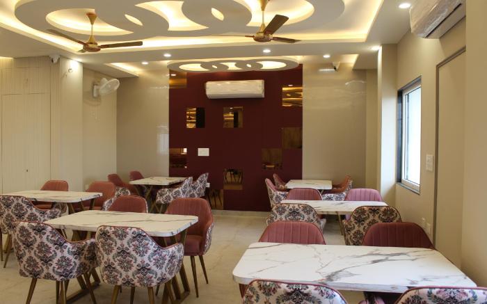 Aanchal Palace Hotel Jaipur