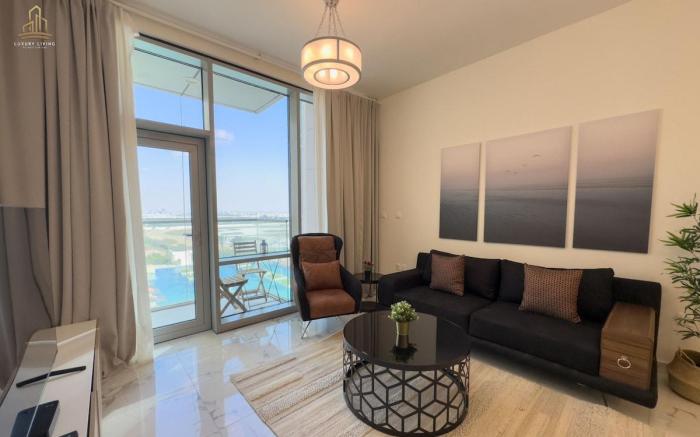 Fabulous Canal Views Al Habtoor City