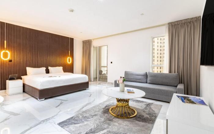 Luxurious Studio with balcony in JBR