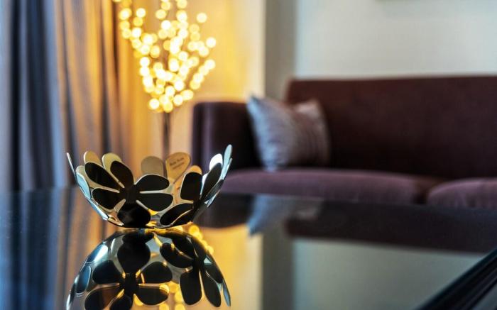 Cozy 2BDR Residence in Dubai's Souk Al Bahar