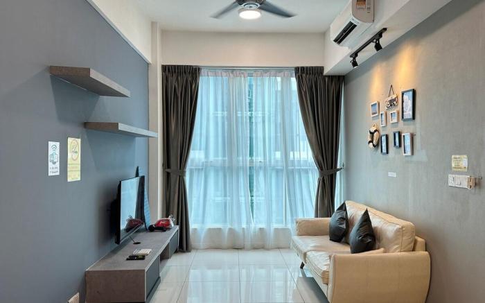 KK SUTERA AVENUE WT POOL OPP IMAGO 2BR 6px 【129】