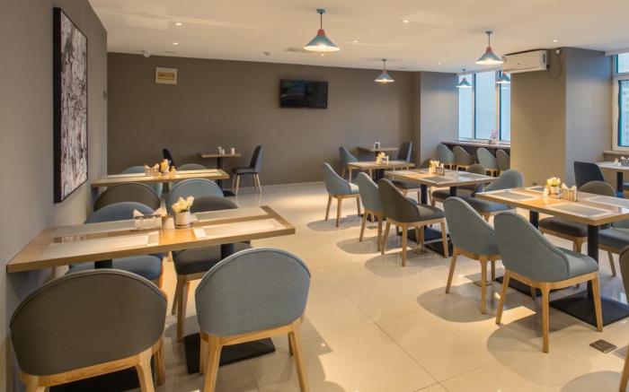 Home Inn Neo Linyi Taisheng Plaza Tongda Road