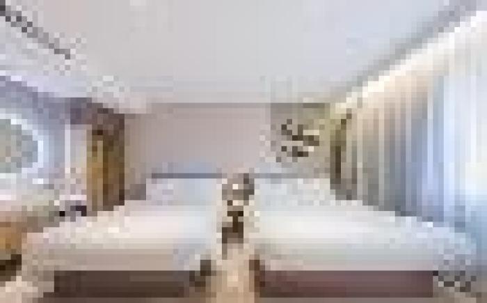 Home Inn Neo Tongxiang Tudian Tuxing North Road