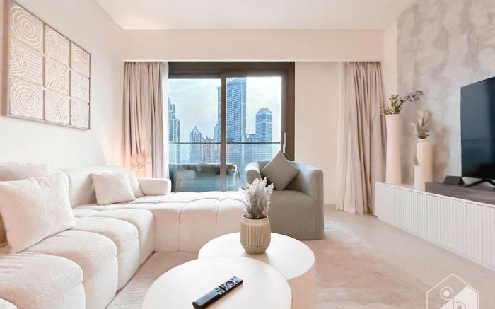 Luxury at Burj Crown Downtown with Stunning Views