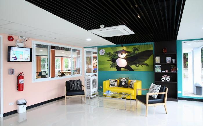 Lucky Panda Hotel
