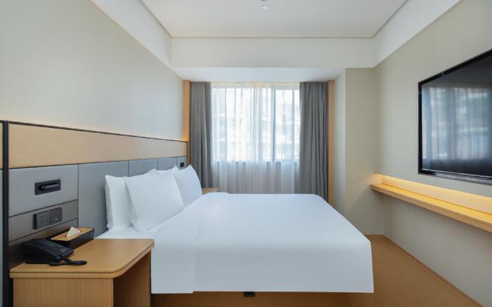 JI Hotel Guangzhou Tianhe Tiyu West Road Metro Station