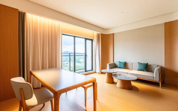 JI Hotel Meizhou PCI Future Community