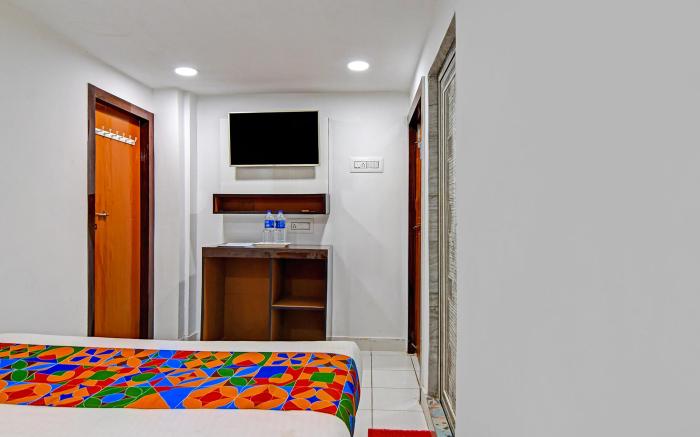 FabHotel Dream Star