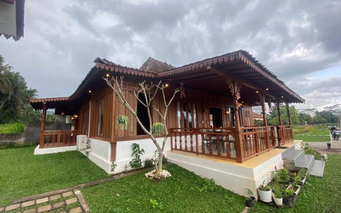 Healing House Sembung