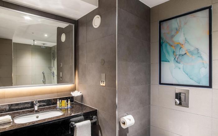 Hilton Garden Inn London Heathrow Terminals 2 and 3