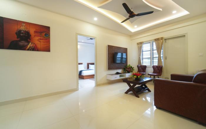 SIGNATURE HOMES LUXURY SERVICE APARTMENT