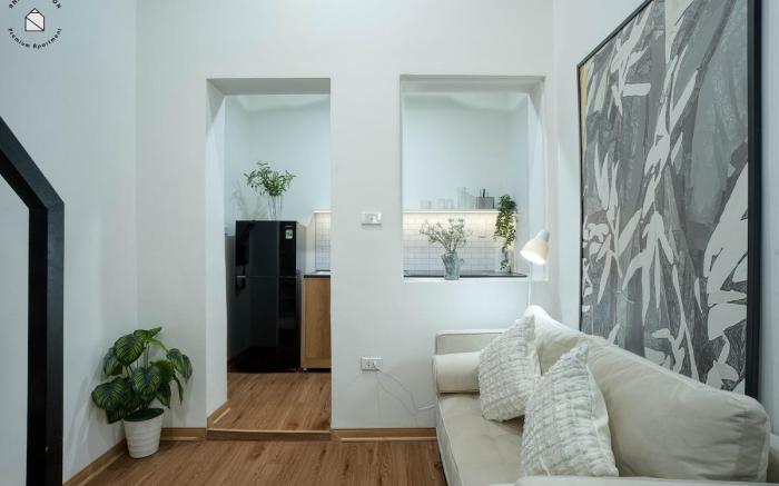 Brand new Studio - Near  Famous Hanoi Train Street