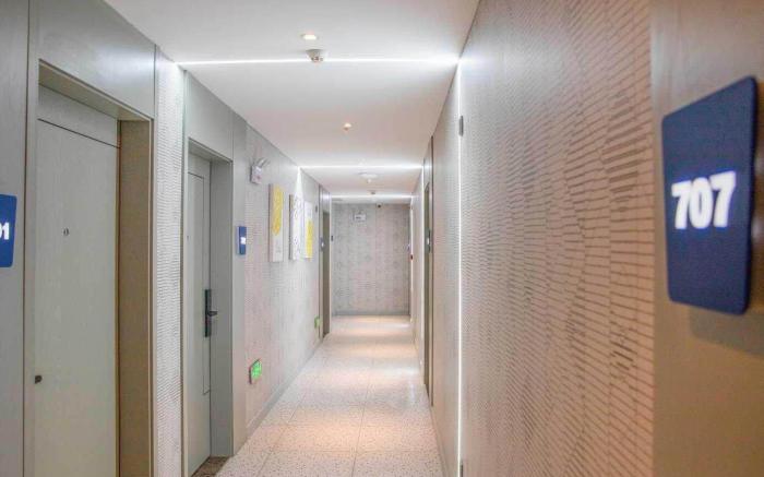 7 Days Inn Huanggang Xishui Zhaigang Road Future City