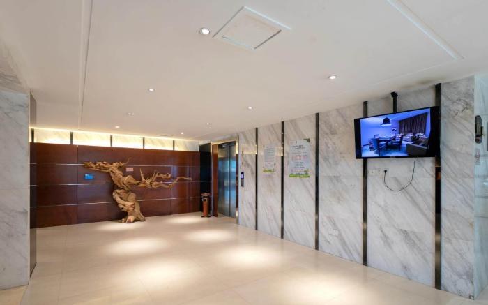 Lavande Hotel Wuhan Yijia Garden Expo Park