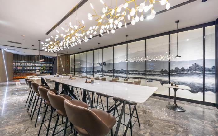 Atour X Hotel Lanzhou West Railway Station Wanhui Plaza