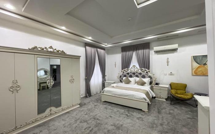 UrbanEdge Hotel