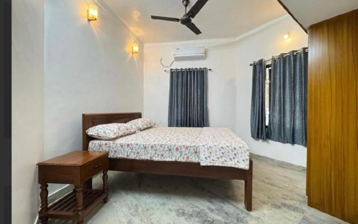 Villa Manor - Ground floor - 2kms from Rock Beach 
