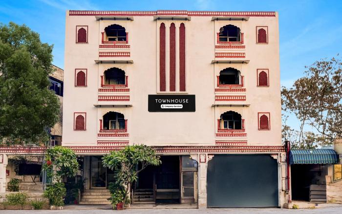 Townhouse Chandpole Metro Station Formerly Hotel Raghuraj Palace