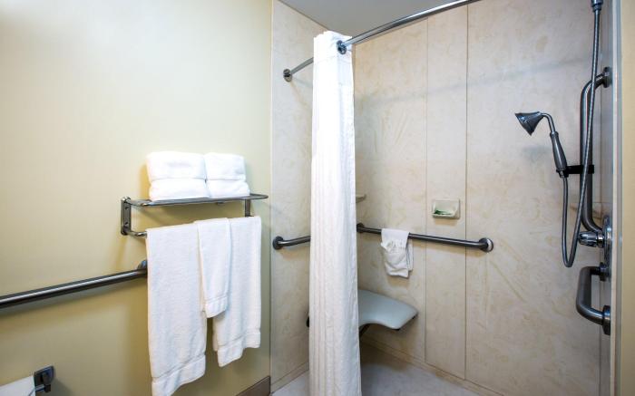 Holiday Inn Express & Suites Vandalia By IHG